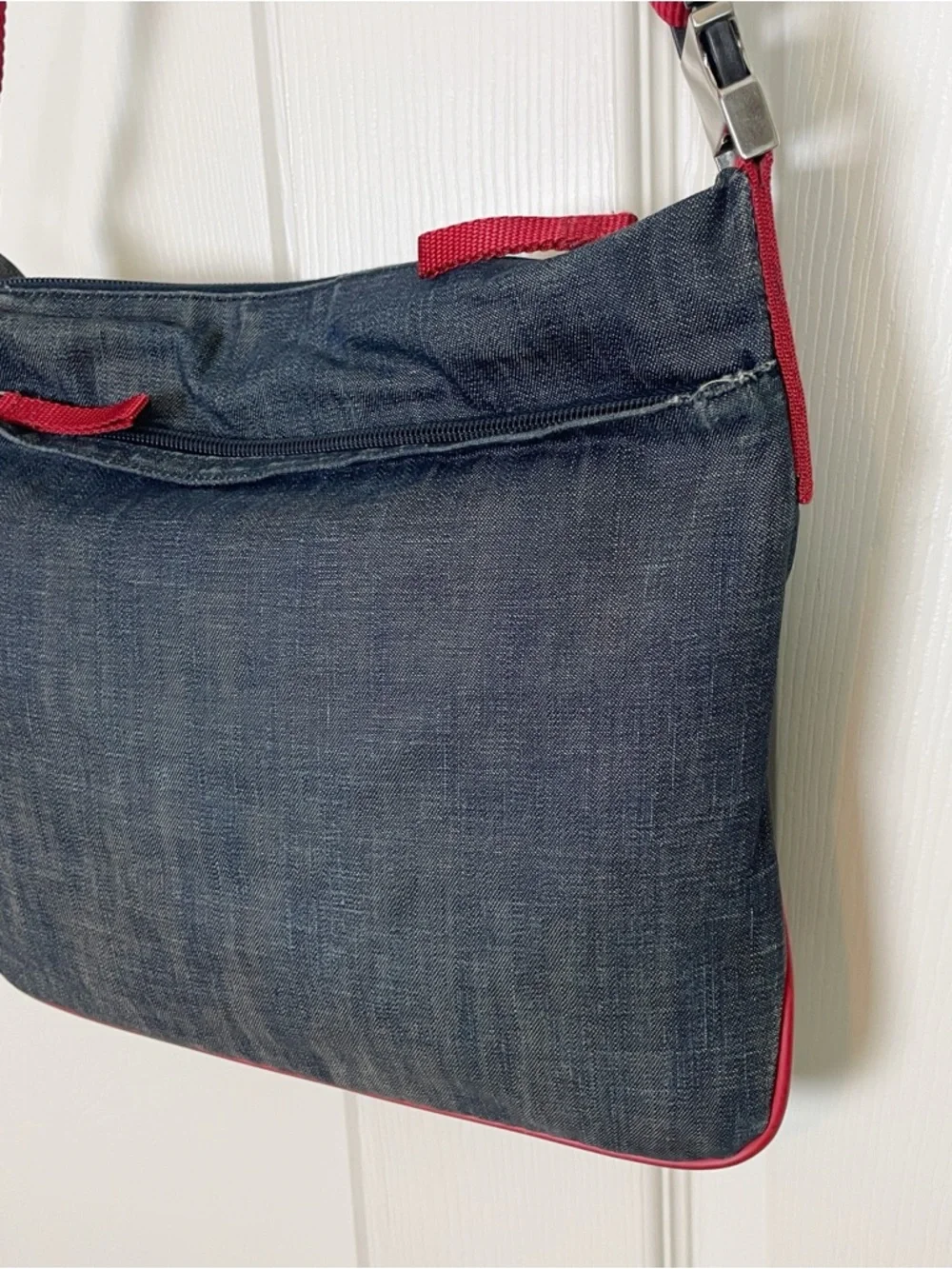 VINTAGE Prada Denim Crossbody Bag Red Leather Trim Y2K Canvas Messenger 4VA433 - Picture 8 of 14